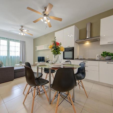 Azure Haven - Gzira Apartments And Penthouse By Shortletsmalta ภายนอก รูปภาพ
